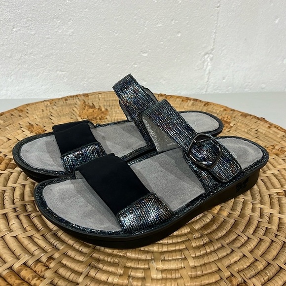 Alegria Keara Women's Comfort Sandals - Rocker Outsole With Adjustable Neoprene Straps